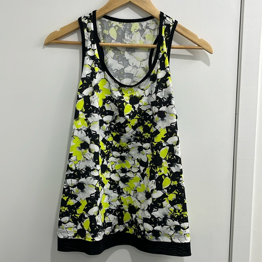 Brand new with tags Eleven Venus Williams tennis tank size medium
